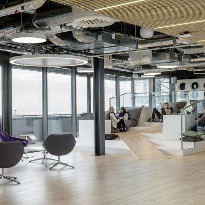 12 Desk Suite A, Sixth Floor, The Point Square