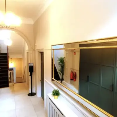 62 Mount Street Lower