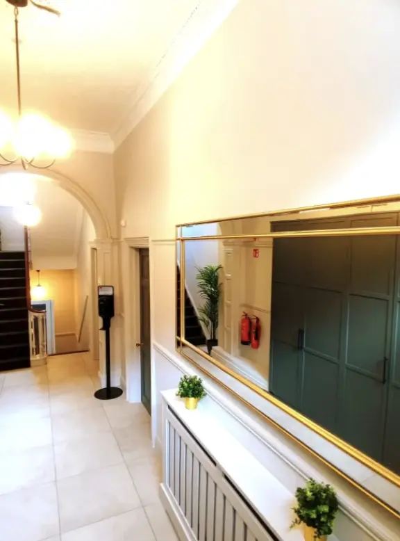 62 Mount Street Lower