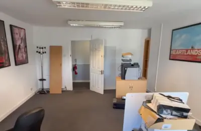 120-123 Baggot Street Lower - Office T5