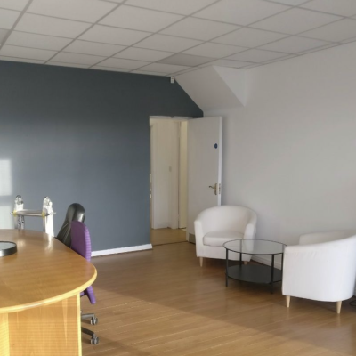 Hume Avenue - Parkwest - Ground floor front unit