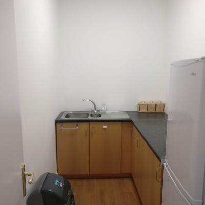 Hume Avenue - Parkwest - Ground floor front unit