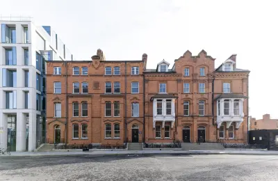 The Victorians - Earlsfort Terrace - Office B02