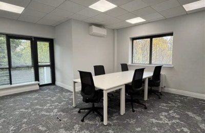 3054 Lake Drive - Citywest - Office 121