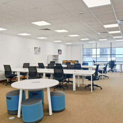 77 Sir John Rogerson's Quay - Office 402-404