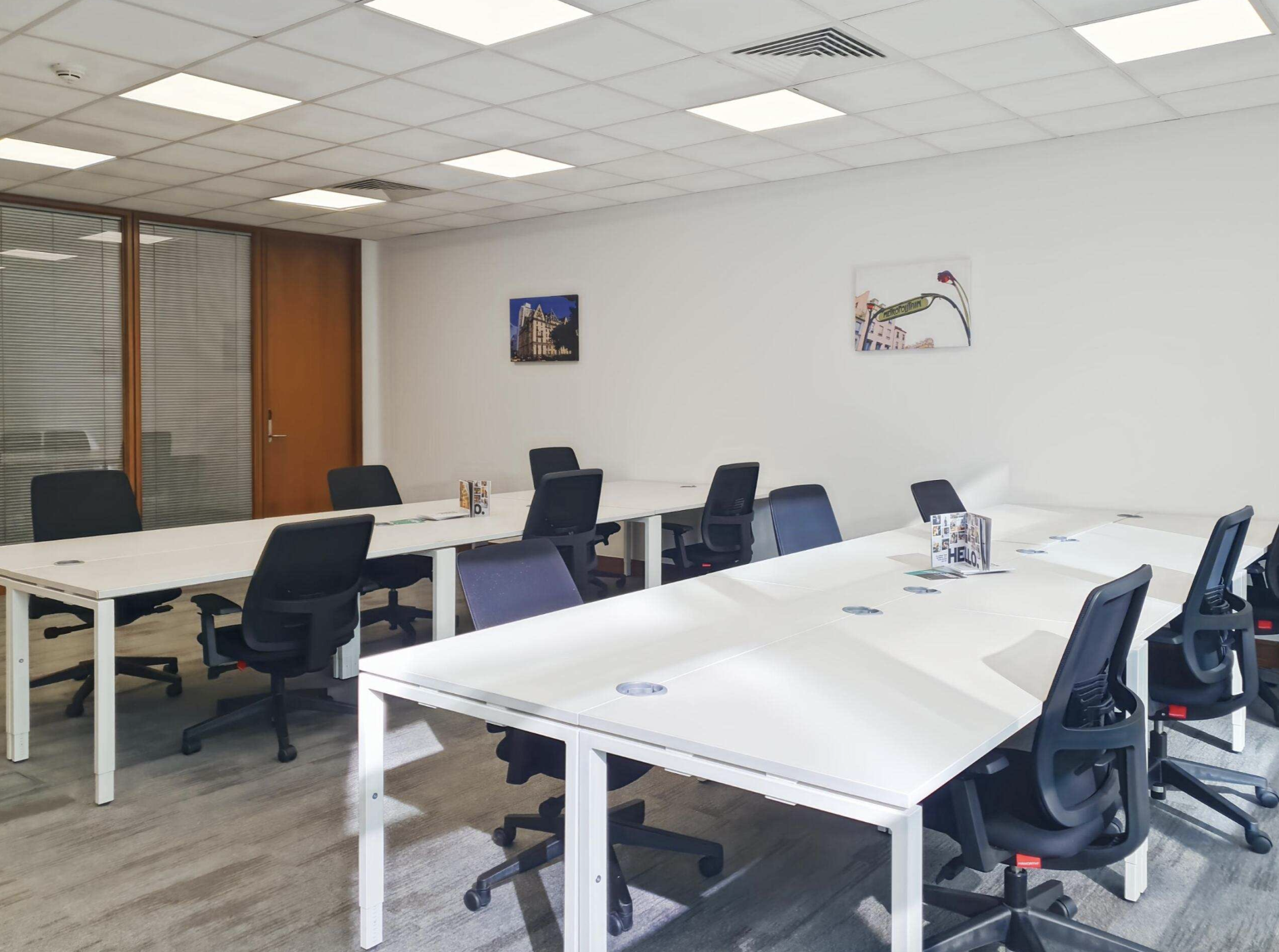 77 Sir John Rogerson's Quay - Office 205