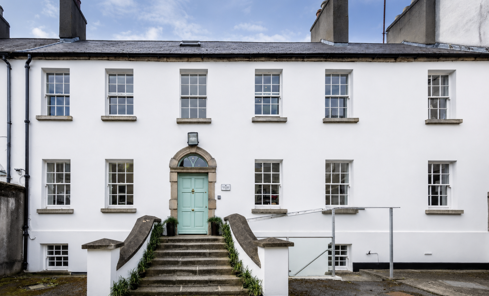 Main Street - Newtown Blackrock - Office 38