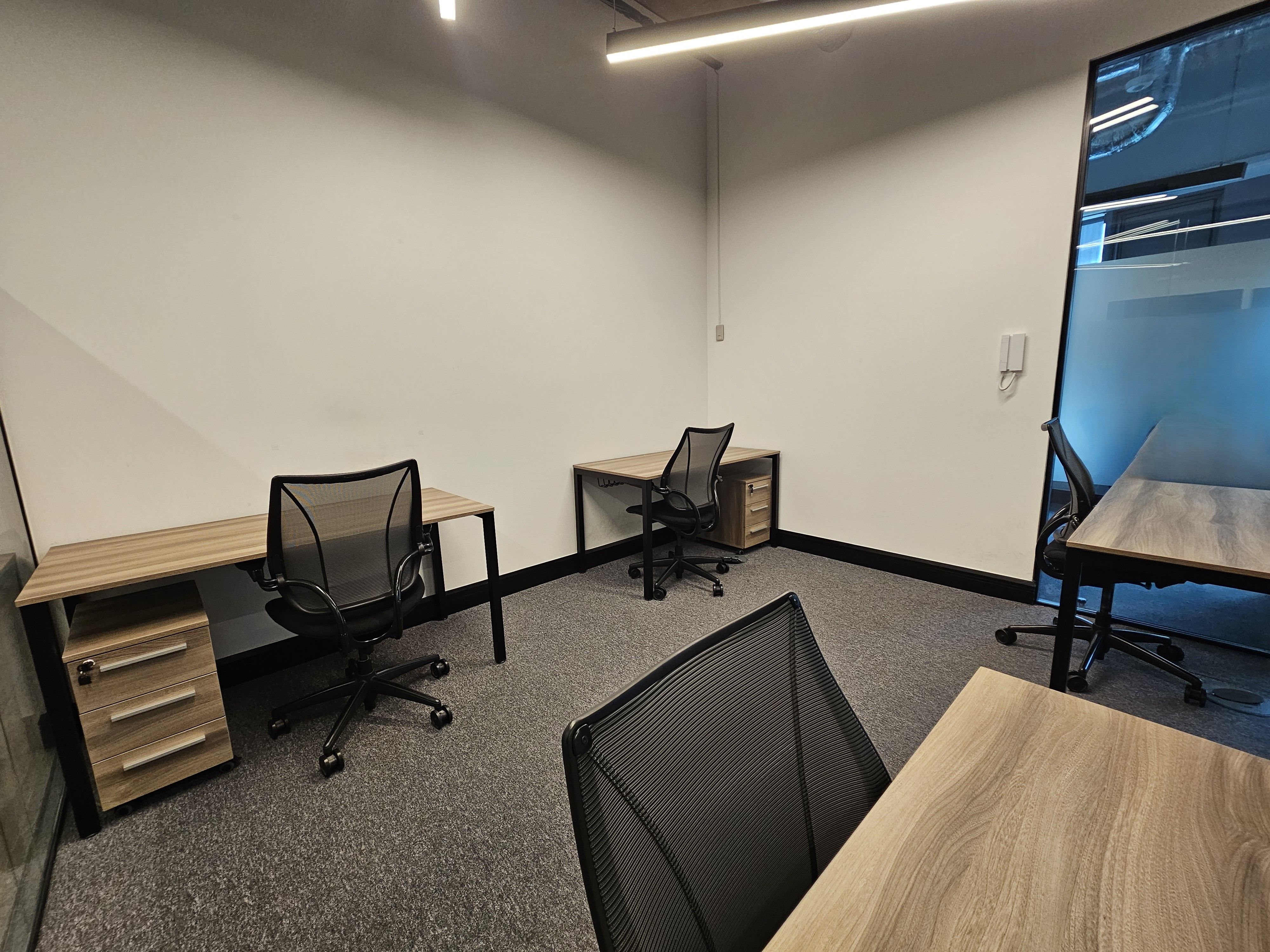 Sweetman's Avenue - Blackrock - Office FF04