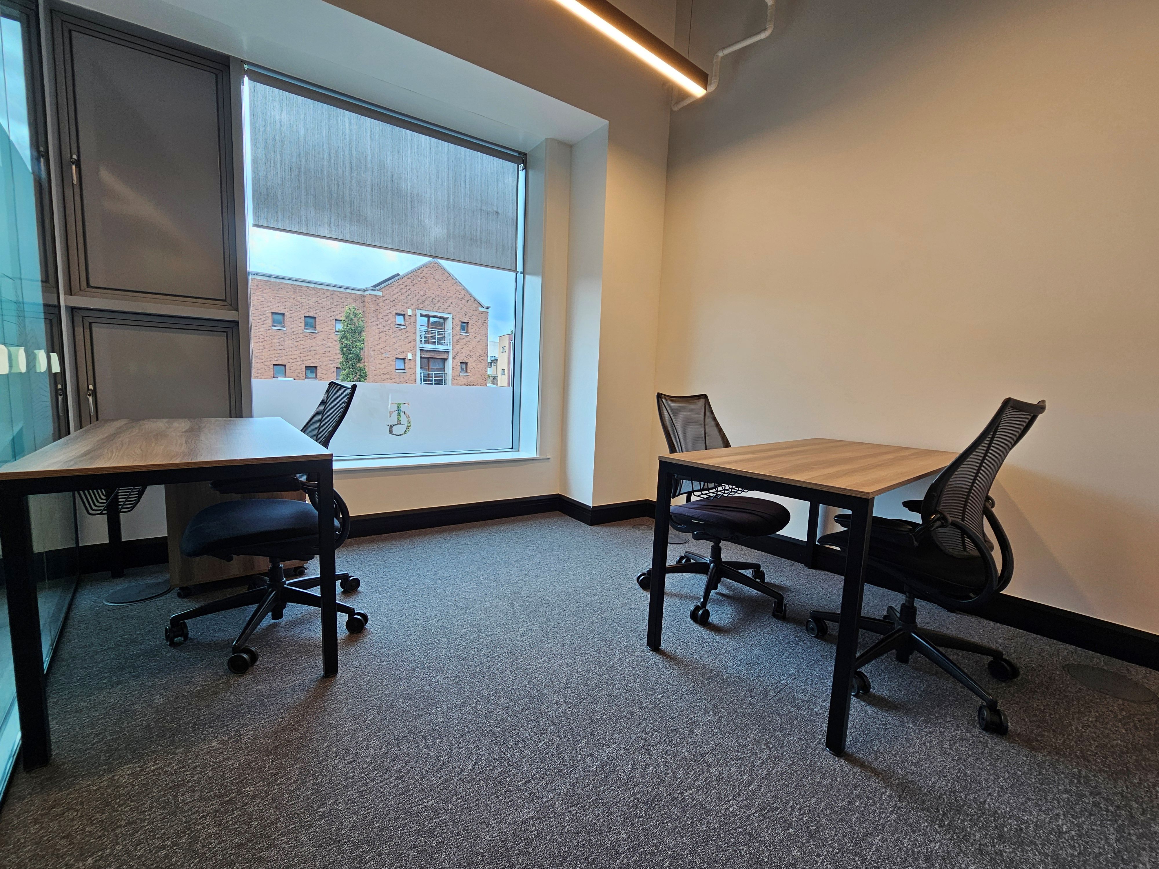 Sweetman's Avenue - Blackrock - Office FF07