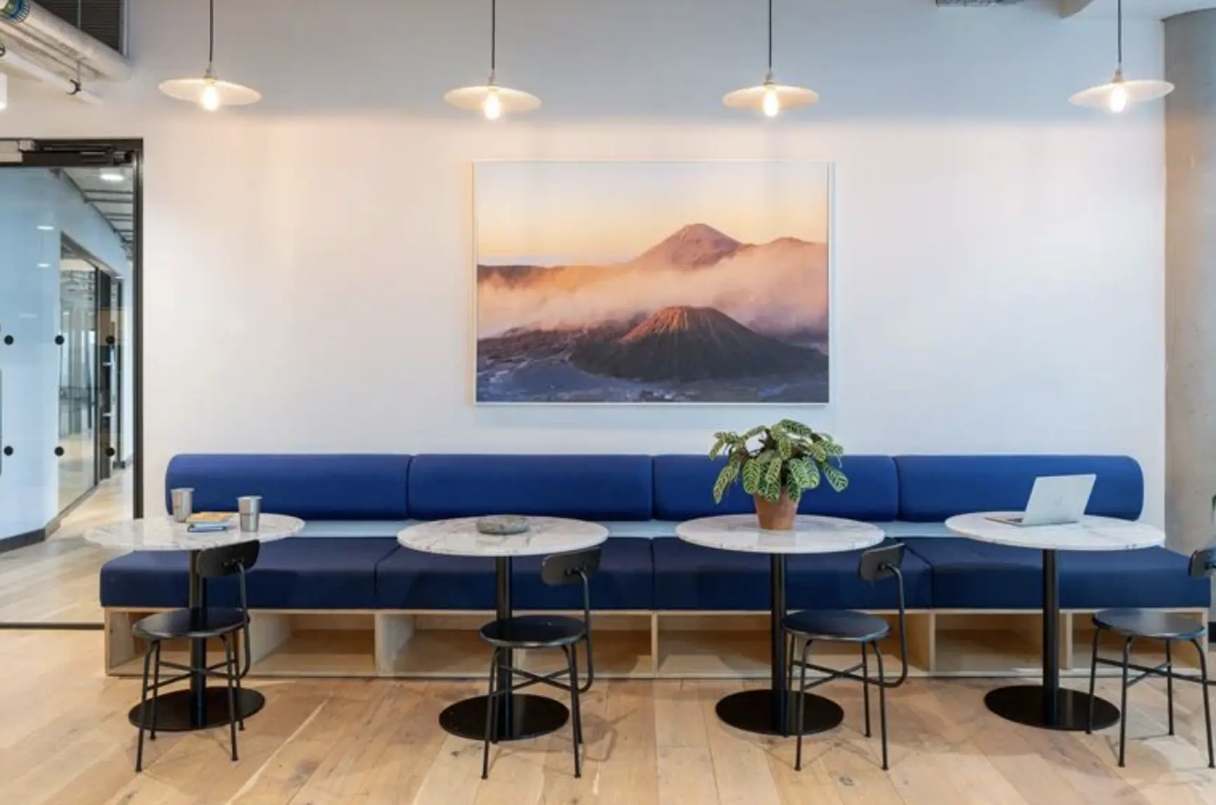 5 Harcourt Road - Office 03-101