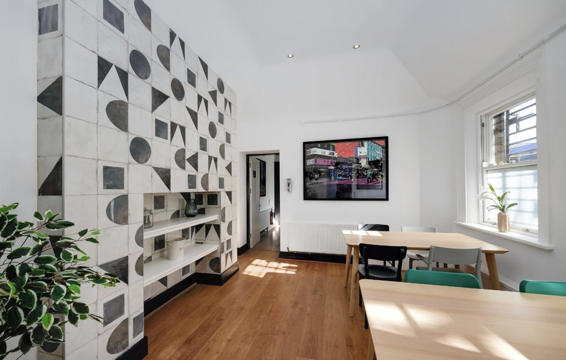 24 Baggot Street Upper